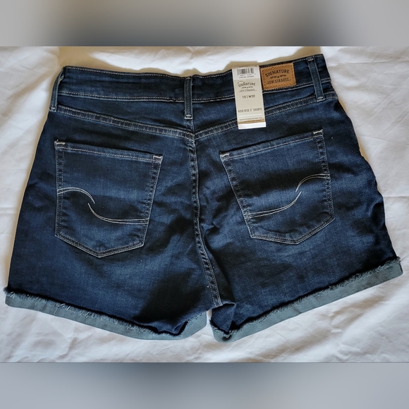 Levi's Denim Jean Shorts - Picture 2 of 3
